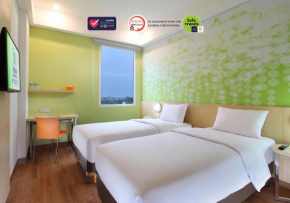 Гостиница Zest Hotel Airport Jakarta  Тангеранг